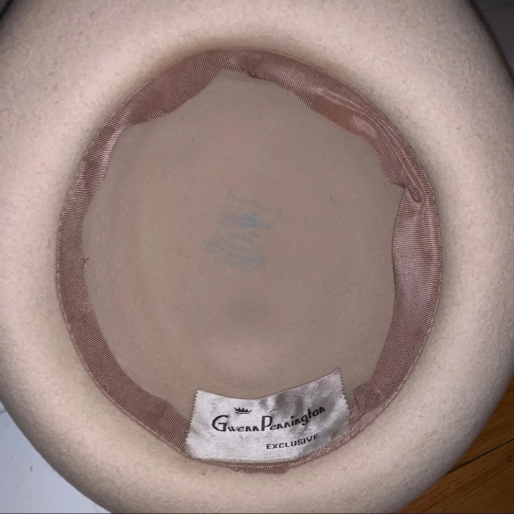 Gwen Pennington vintage hat